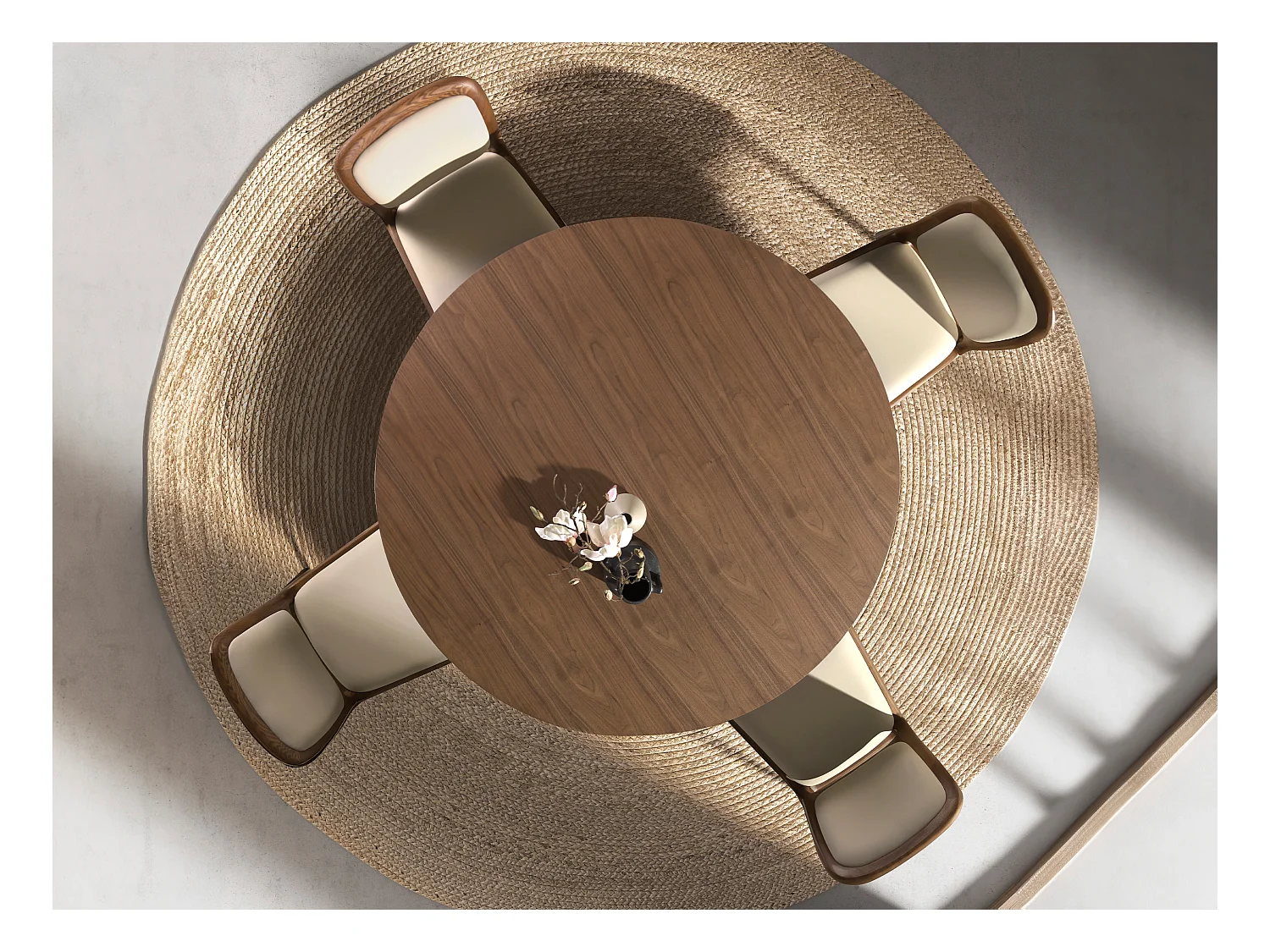 Chaise en simili-cuir crème