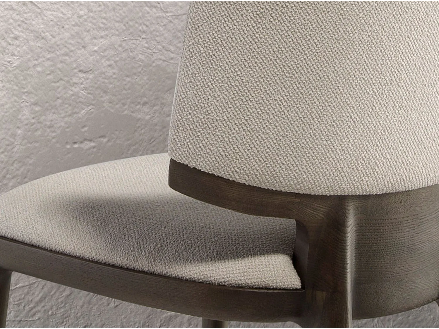 Stuhl aus hellgrauem Stoff 4165 ANGEL CERDA