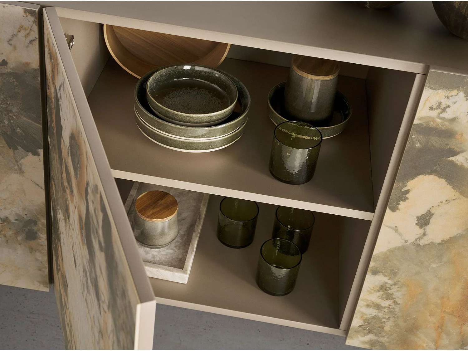 Metallische Anrichte aus taupefarbenem Holz 3270 ANGEL CERDA