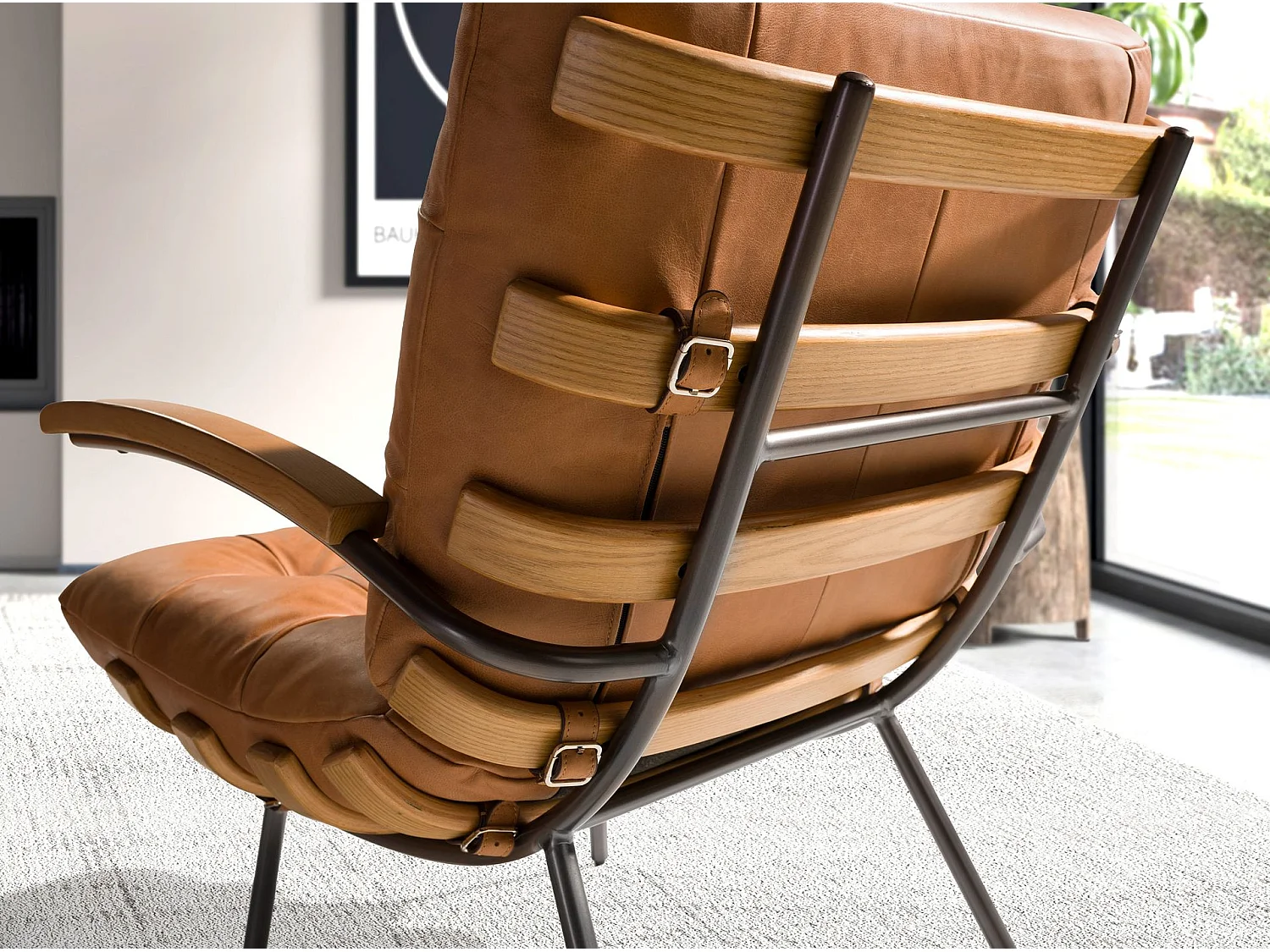 Fauteuil en cuir marron et frêne 5153 ANGEL CERDA