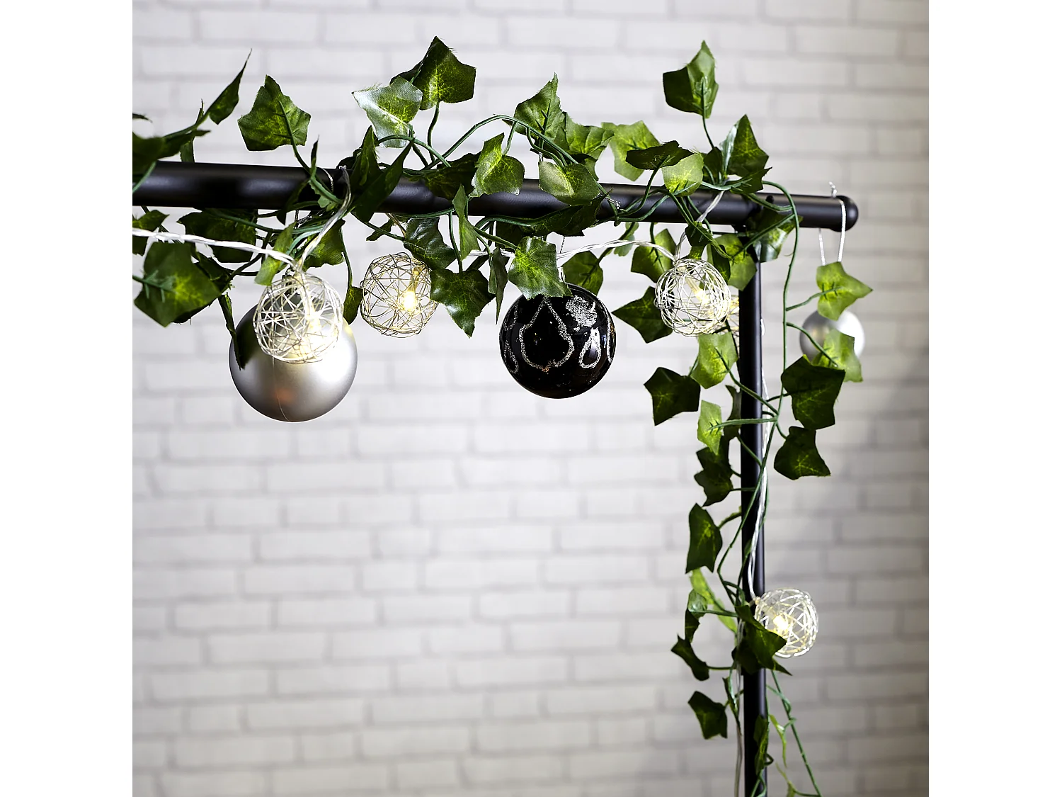 Barre Deco De Table Ajustable Interieur Et Exterieur Noir Noir