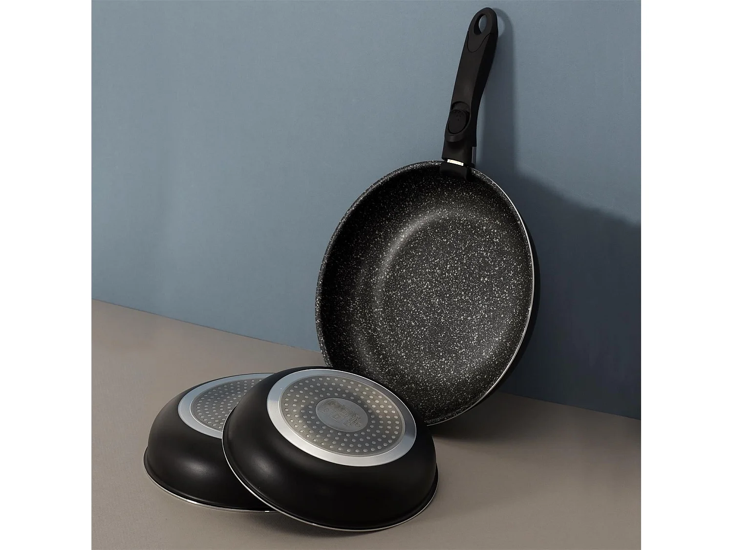 Poele Effet Pierre X3 Avec Poignee Universelle Noir