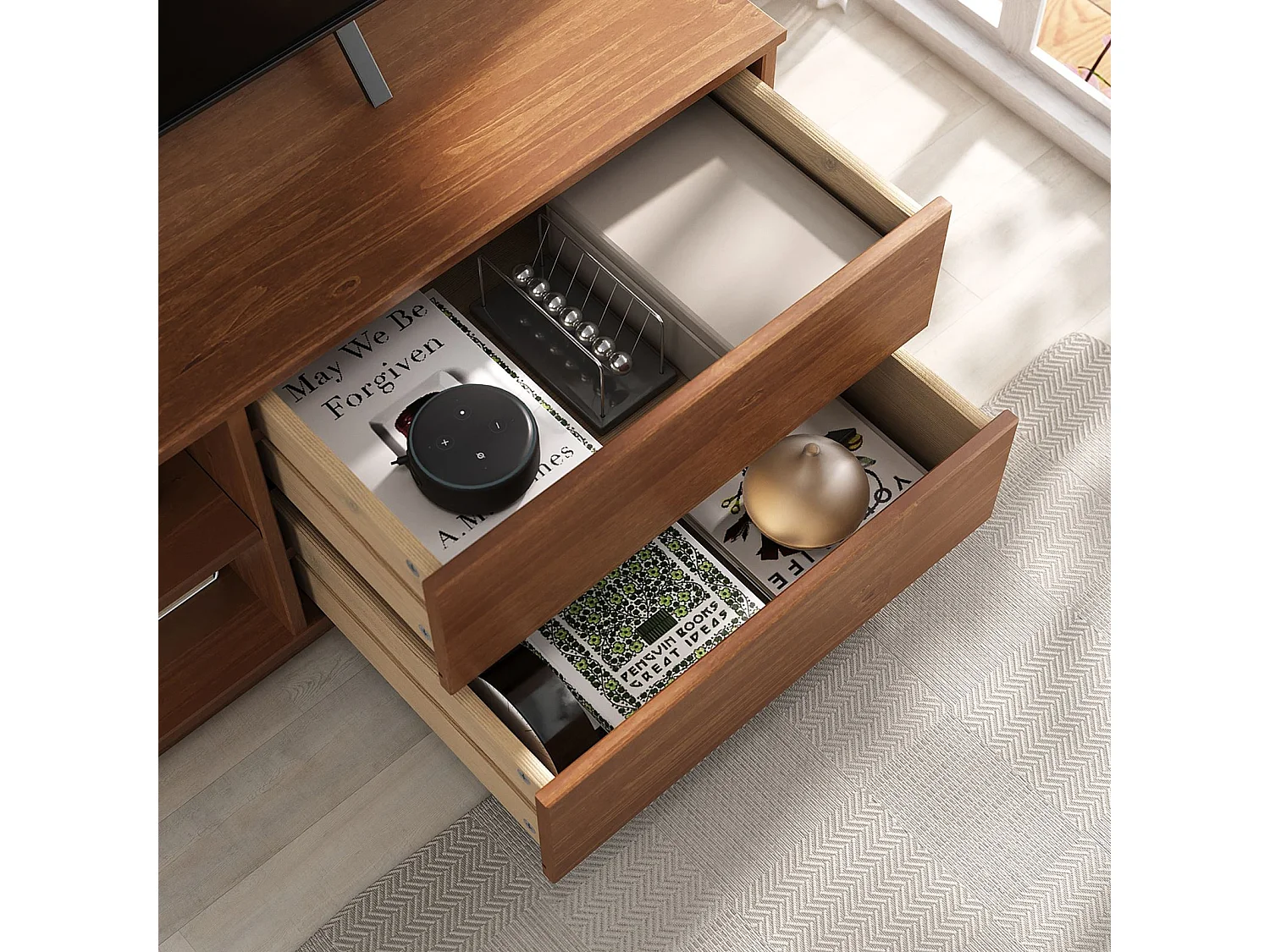 Meuble TV MAITE L 110 cm avec 2 tiroirs et 2 niches en bois massif coloris châtaignier pour télé jusqu’à 47"