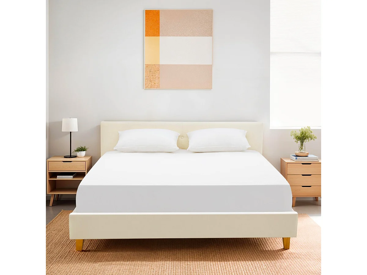 Lit adulte 160x200 cm avec tête de lit capitonnée en velours beige - Milo