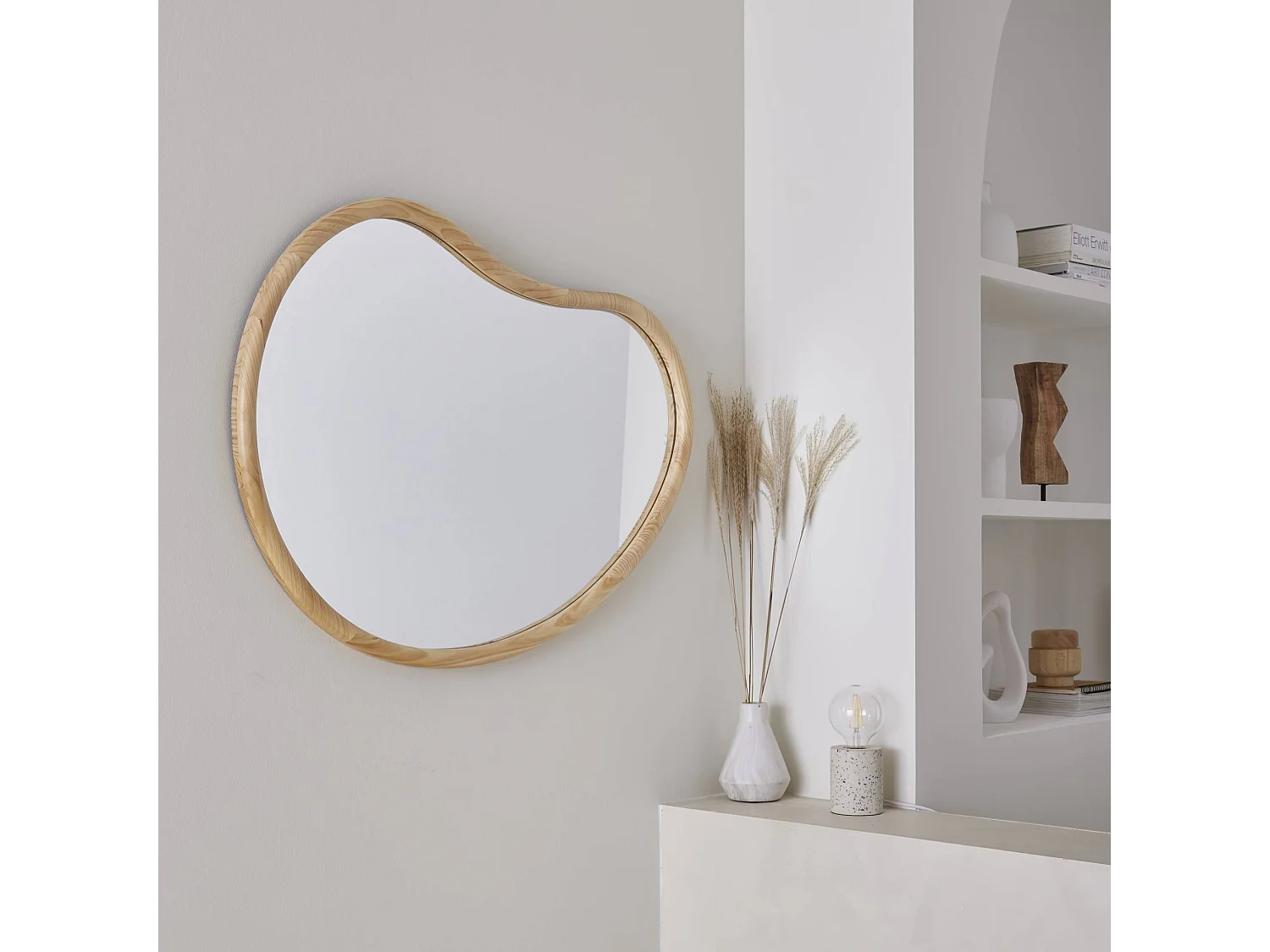 Miroir organique en bois de sapin 95cm épaisseur 3cm coloris naturel idéal entrée. chambre ou salle de bain