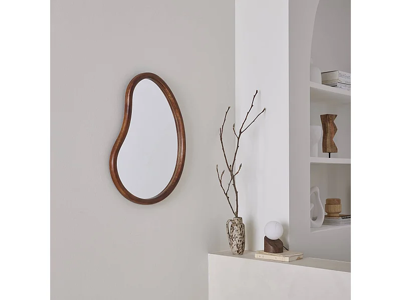 Miroir organique en bois de sapin 65cm épaisseur 3cm coloris noyer idéal entrée. chambre ou salle de bain