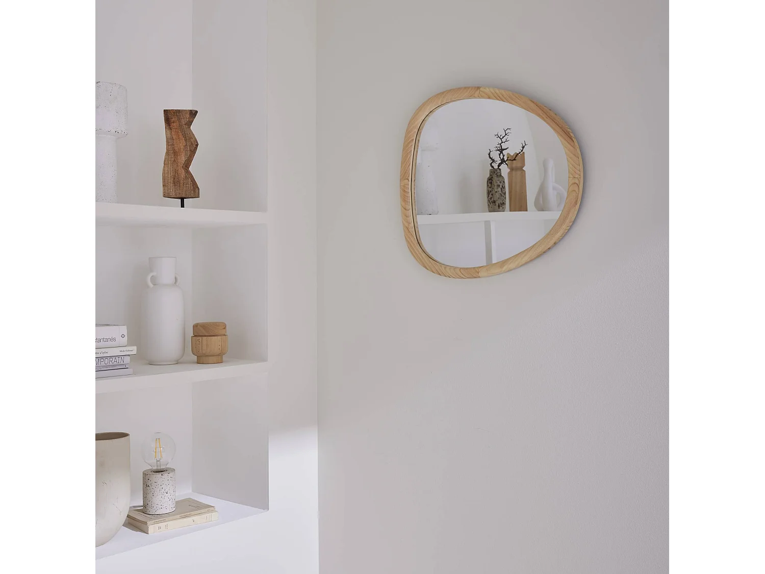 Miroir organique en bois de sapin 55cm couleur naturelle CHARLIE  L 55 x l 50 x E 3cm