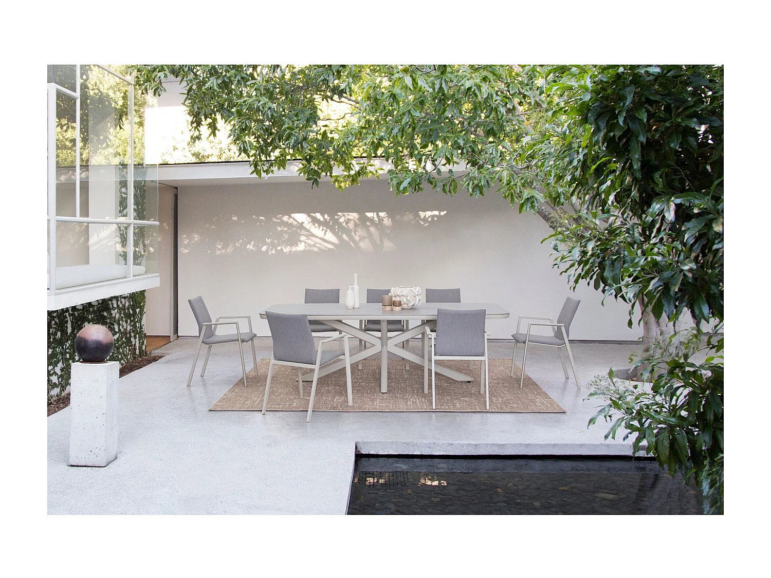 Table de jardin en pierre et métal L240 10 places - ISAIAH