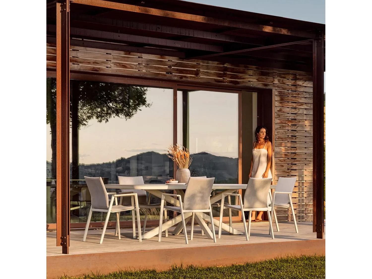 Table de jardin en pierre et métal L240 10 places - ISAIAH