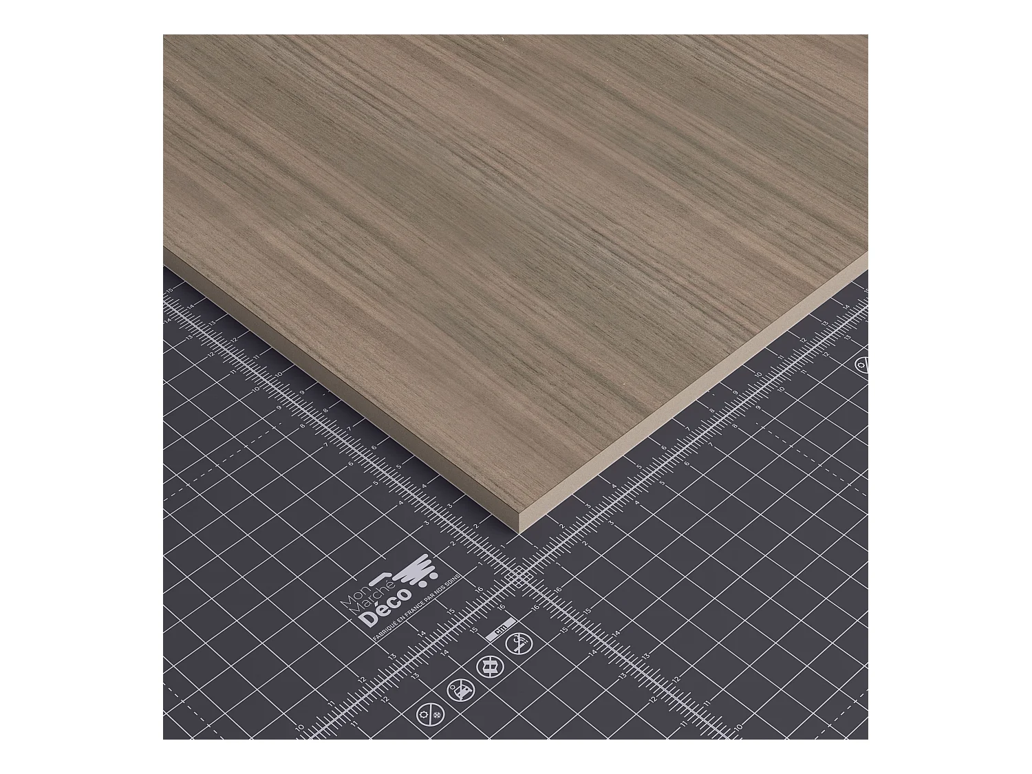 Panneau MDF Plaqué - Noyer d'Amérique - 60 x 120 cm