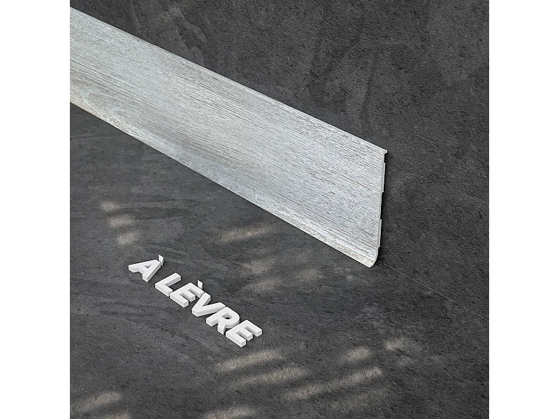 Plinthe à Lèvre PVC - Chêne de Wallonie - 2 m, Lot de 5