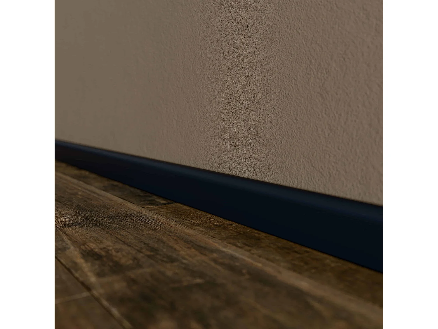 Plinthe Passe-Câble PVC 50 mm - Anthracite - 2.60 m, Lot de 5