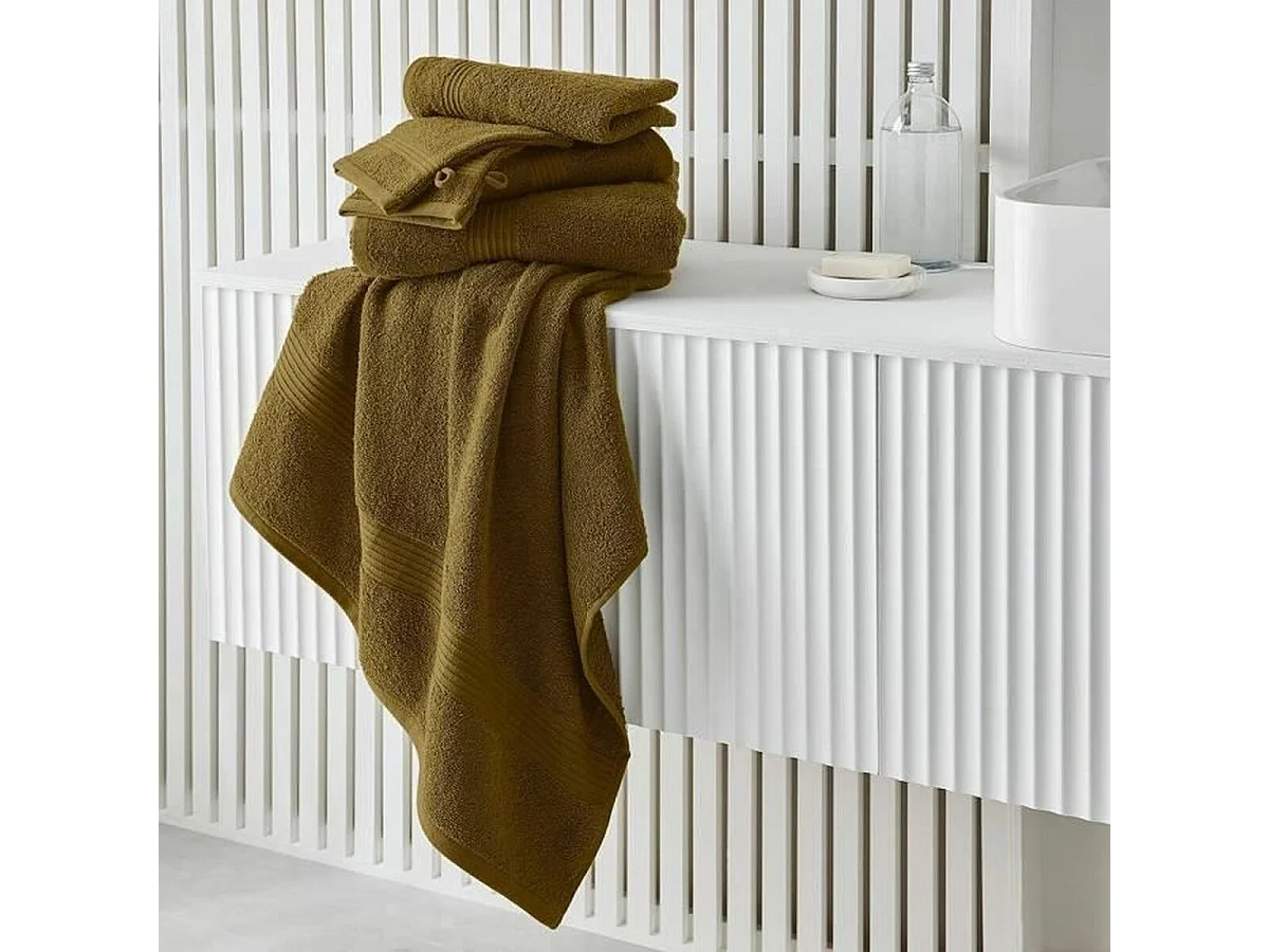 Badhanddoek 70 x 130 cm 100% katoen bronskleur