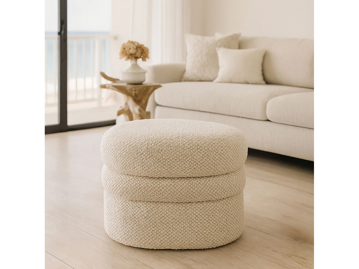 Now's Home - Pouf Oval En Bouclette Beige Structure En Bois 64x44x45cm Ulysse