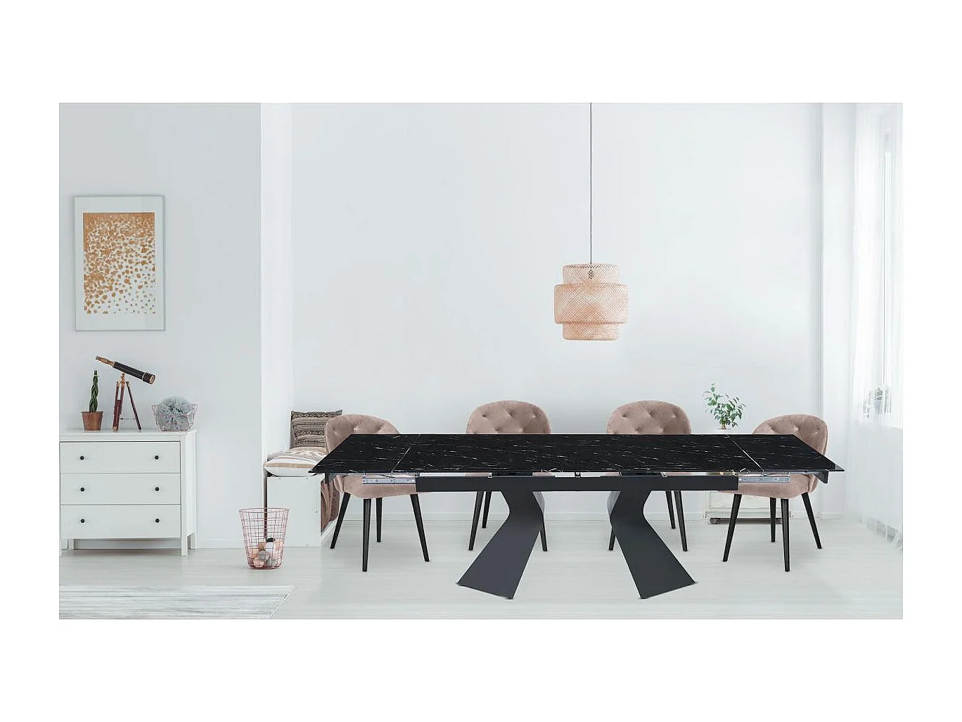 Table à manger extensible Ismael en Verre effet marbre noir et pieds Métal Noir