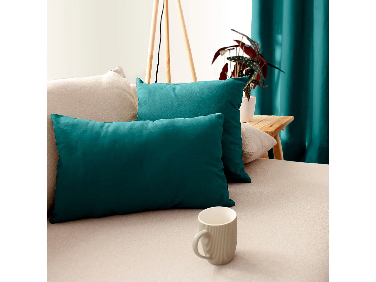 Coussin Déco Uni "Panama" 30x50cm Émeraude