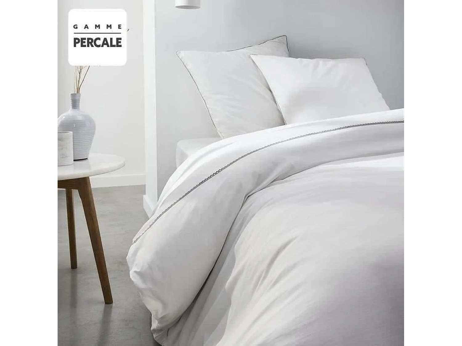 Parrure de lit uni craie 100% Percale Finition dentelle 220 x 240 cm