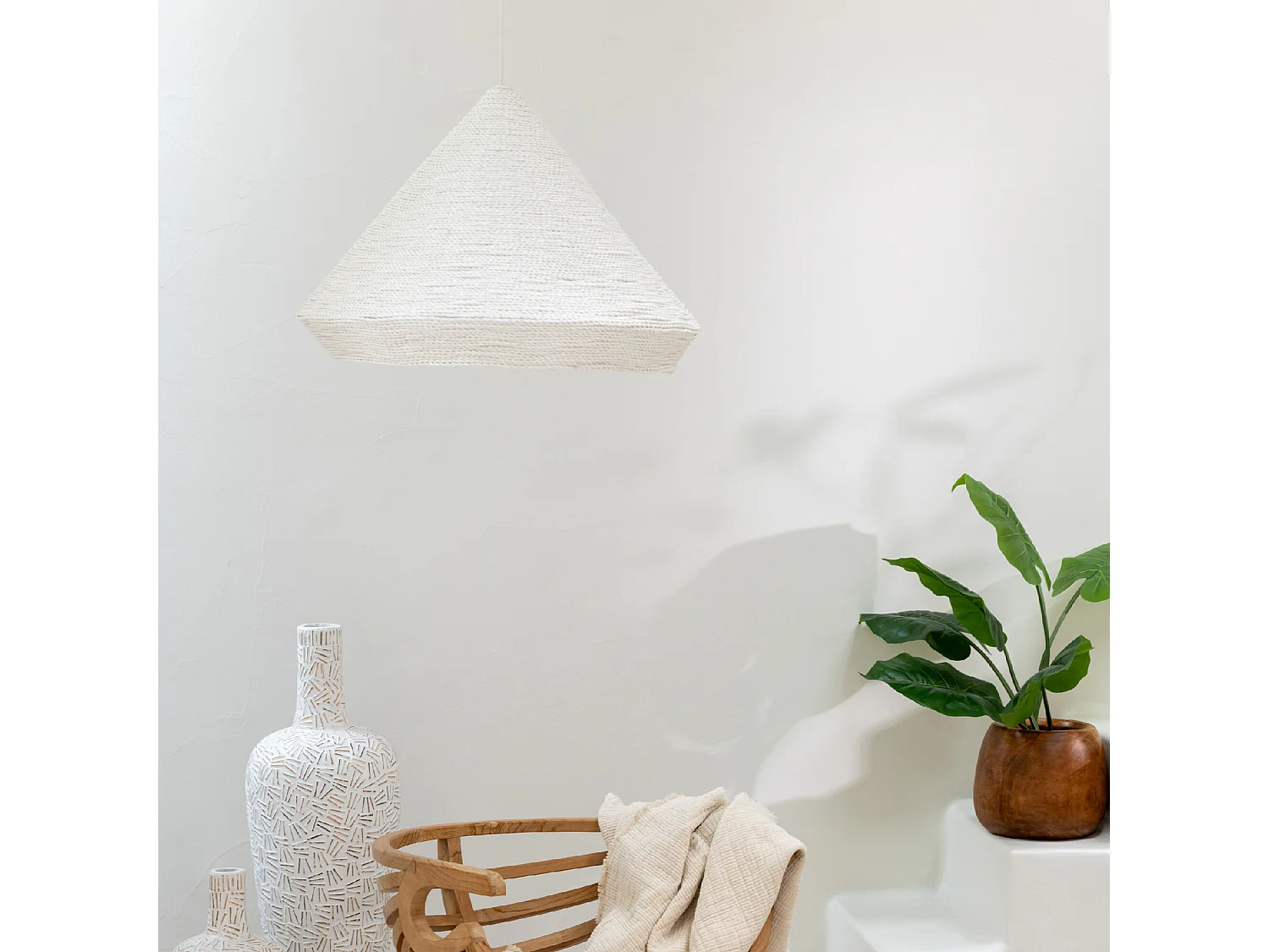 Lampe Suspension en Raphia "Cône" 52cm Blanc