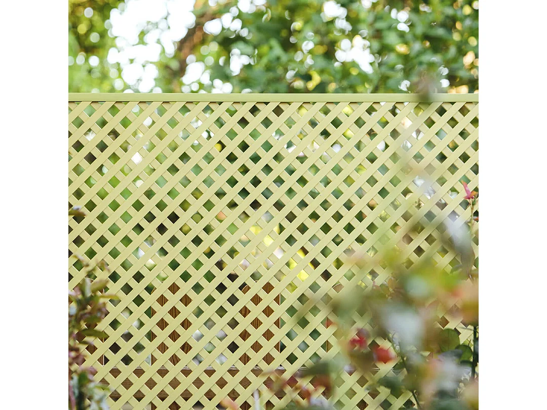 Celosía fija pvc marfil 18 mm nortene 1X2 M