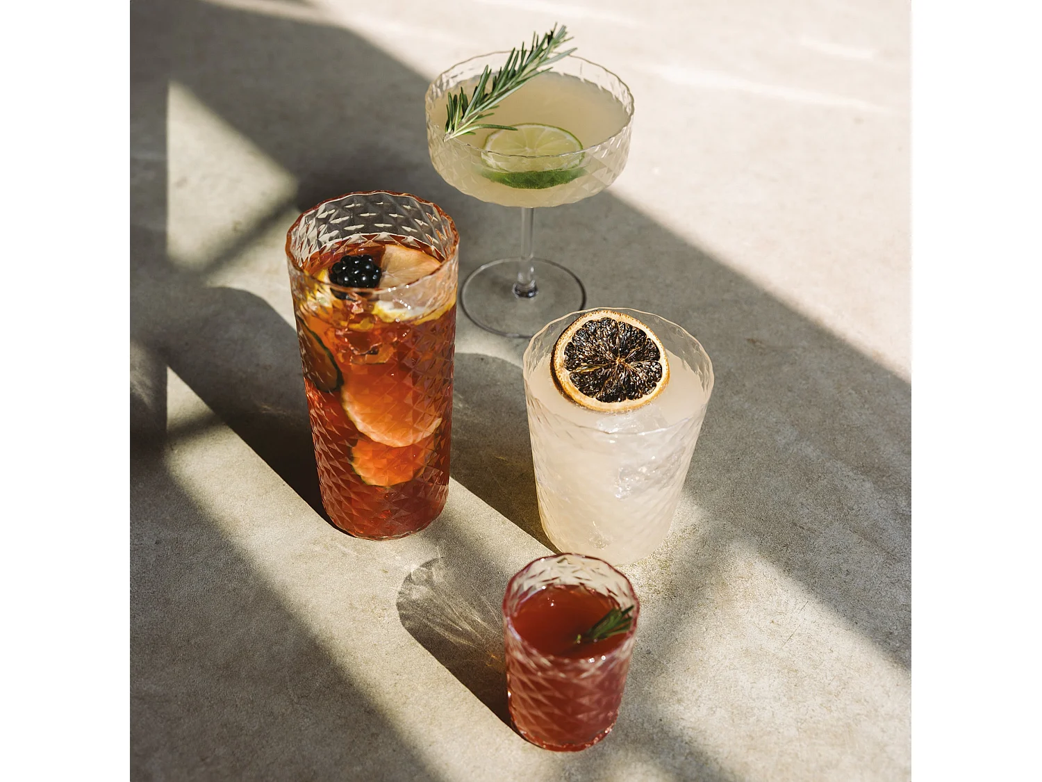 Highball Set de 4 Verres à Cocktail et Vins Aromatiques 41cl, Verre, Design Élégant Zafferano Fabriqué en Italie