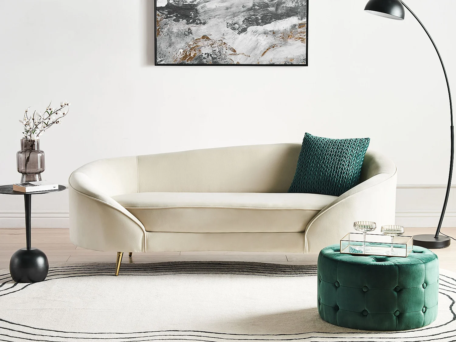 3er Sofa Samt beige gebogen oval mit schwarzen Metallbeinen Retro Glamourös Savar