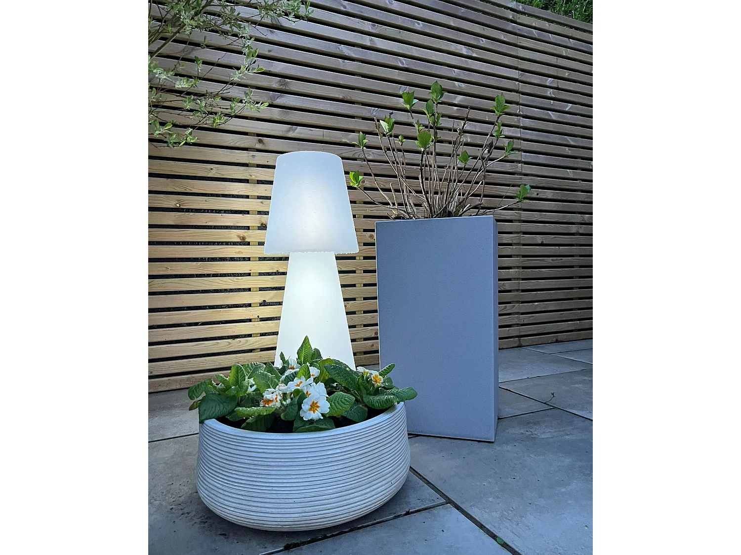 Lampada da terra LED per esterni SABANAS Bianco