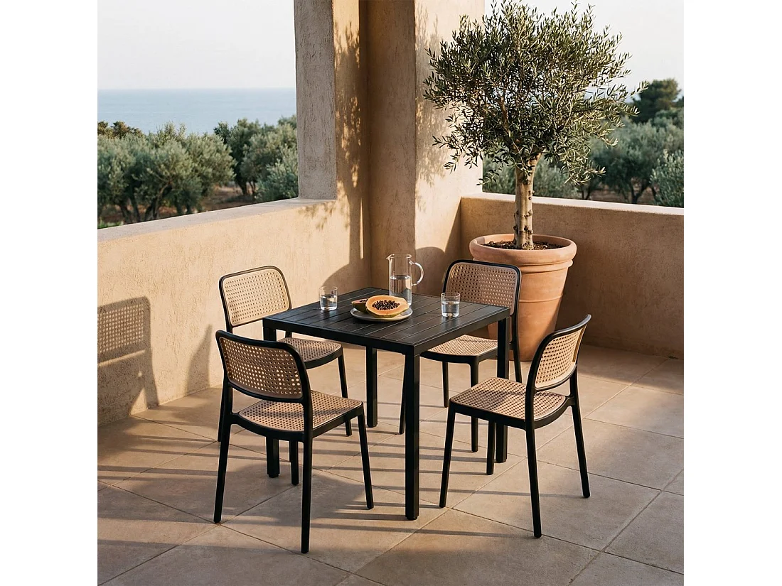 Chaise d'extérieur en plastique noir-naturel 44x81 cm-Kaira