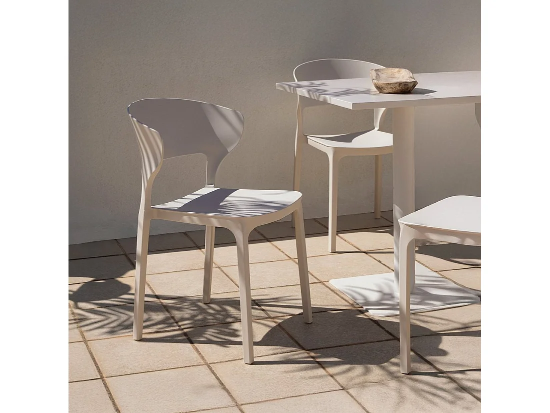 Chaise d'extérieur en plastique beige 48x76 cm-Serin