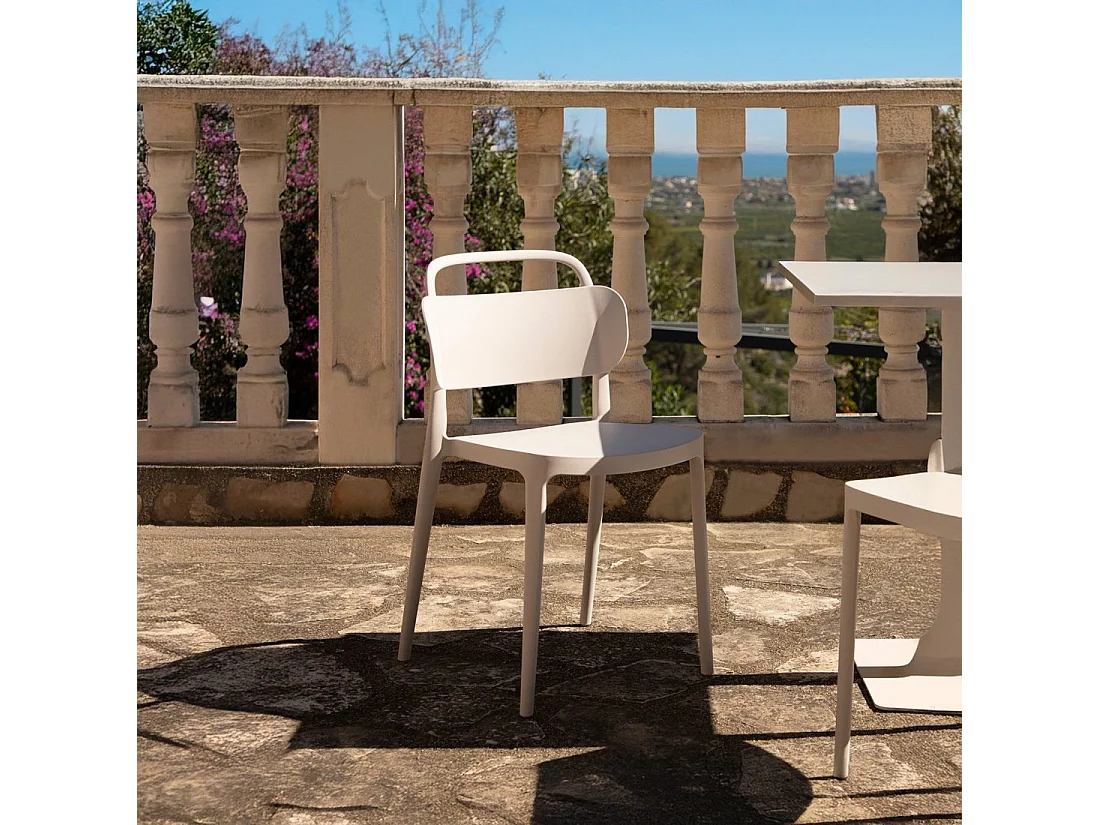 Chaise d'extérieur en plastique beige 47x78 cm-Edda