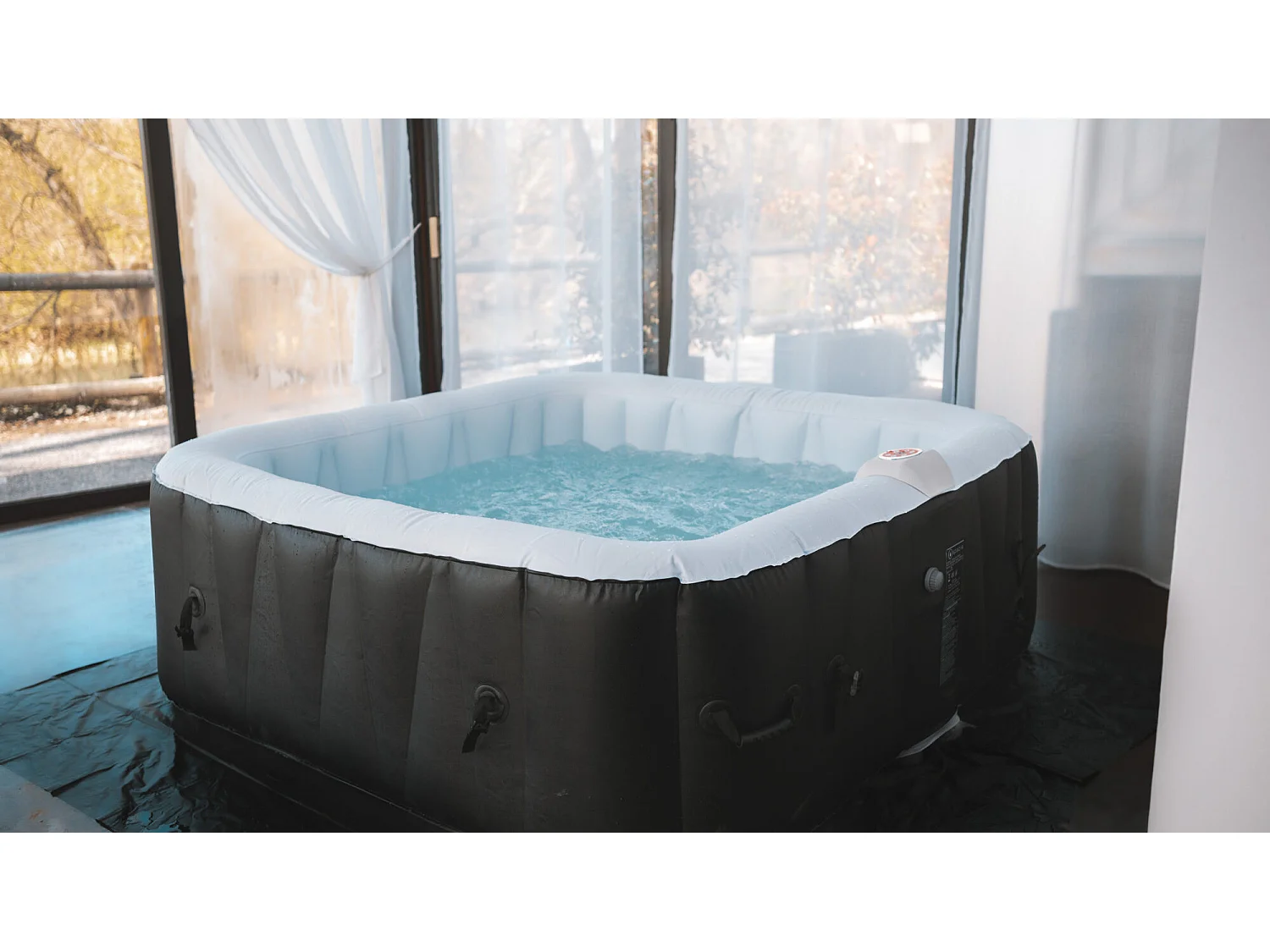 Spa gonflable 4 places carré - Ospazia - Dimensions : 155 x 155 cm - Filtre et bâche inclus