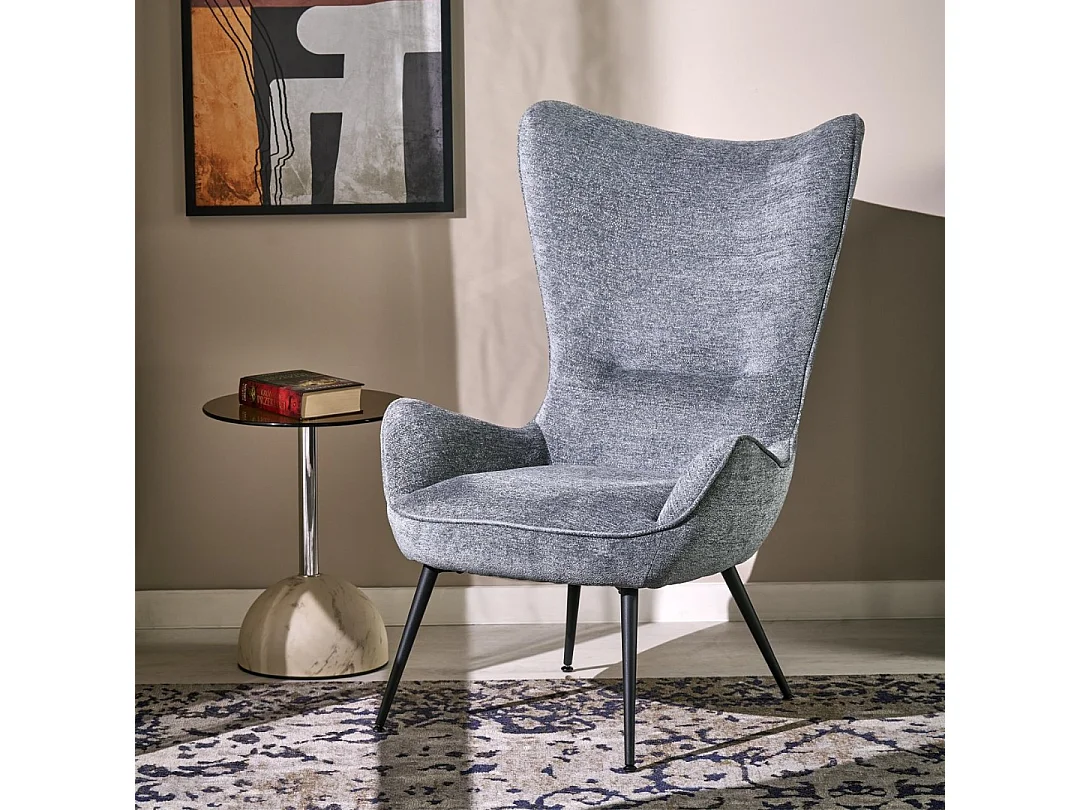 Poltrona di design in tessuto grigio con gambe in metallo nero Baralona