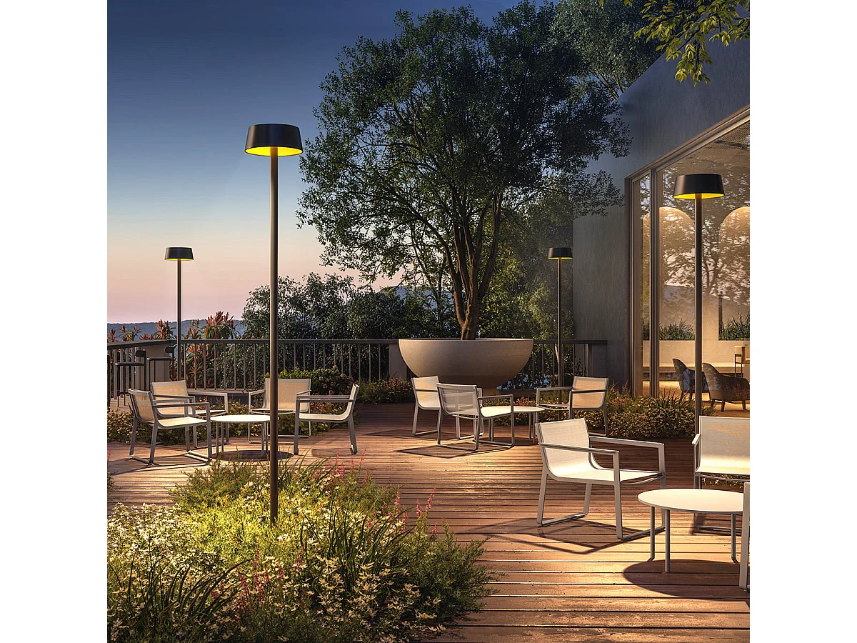 Lampadaire solaire SUNDRESS Noir Aluminium H2,5m