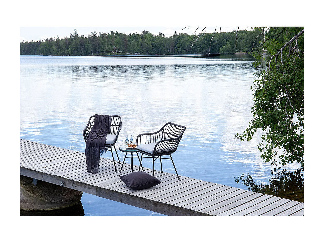 Viga Loungeset 2 Stühle, 1 kleiner Beistelltisch schwarz.