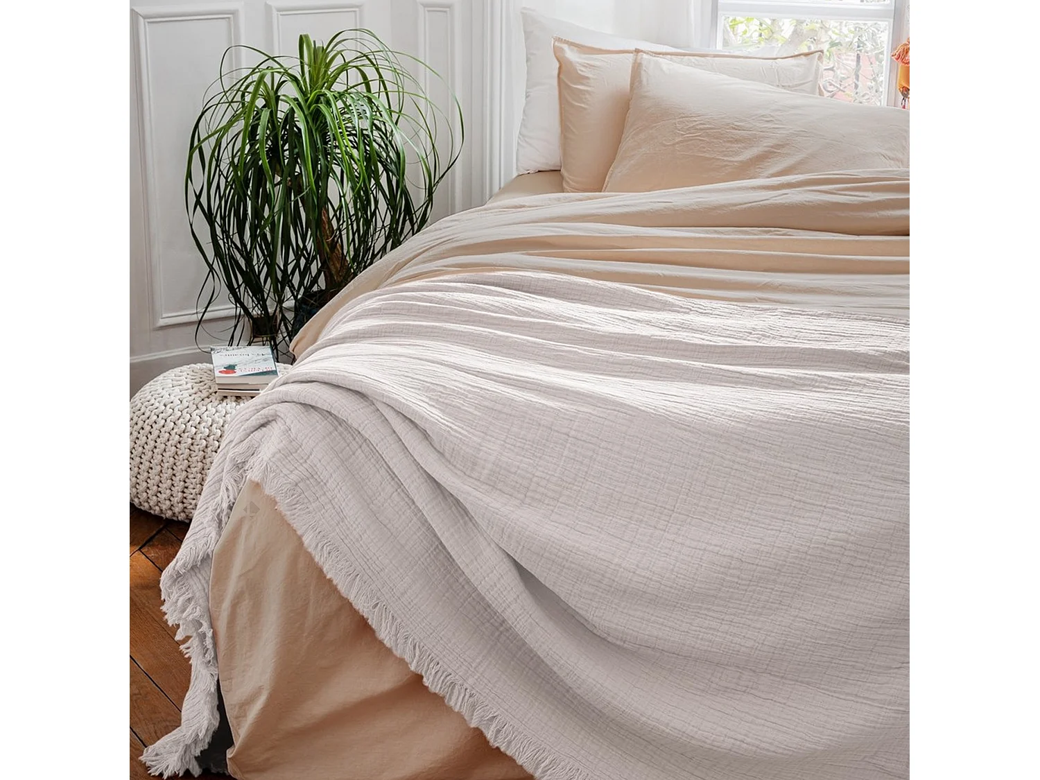 Dessus de lit frange 270x250 cm BREHAT 100% gaze de coton blanc