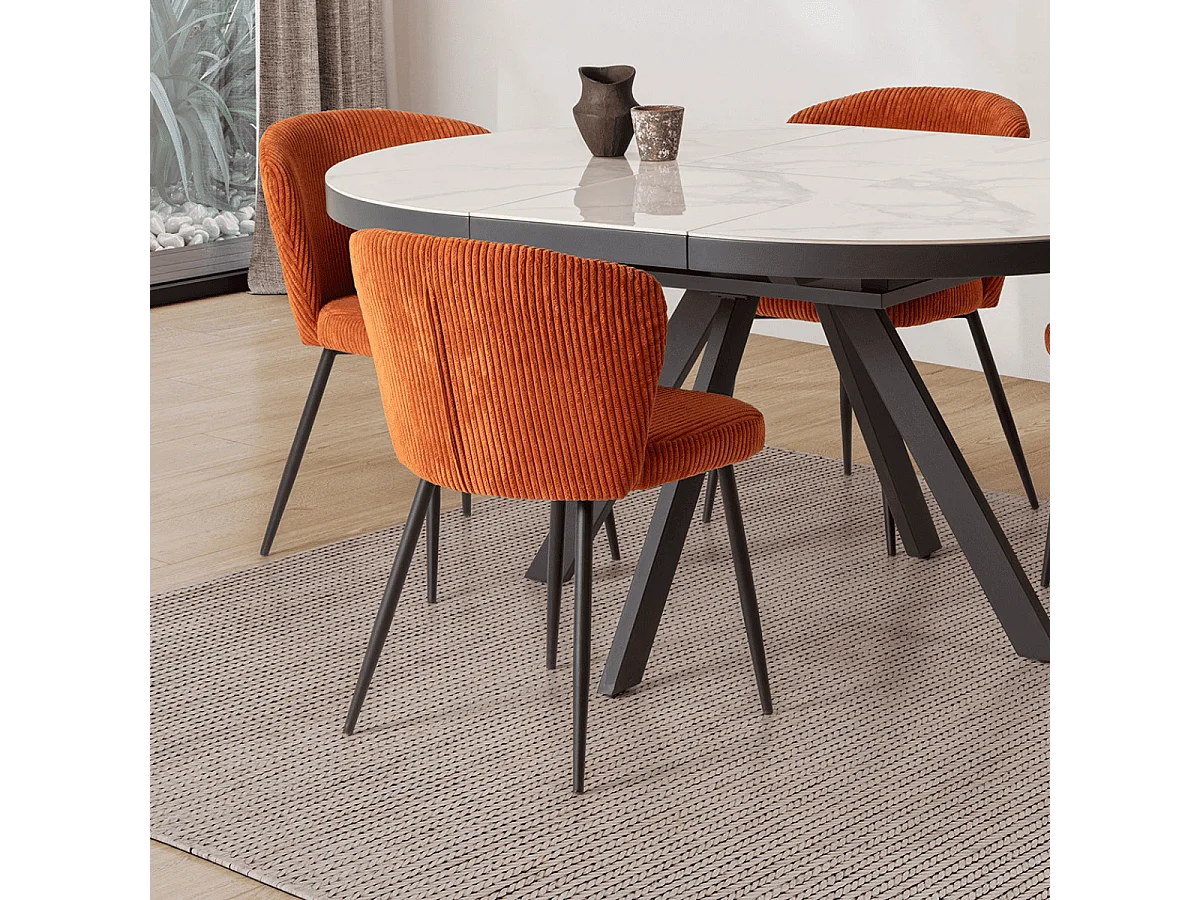 Conjunto de 4 cadeiras de veludo e pernas de metal 47x58 cm altura 78 cm