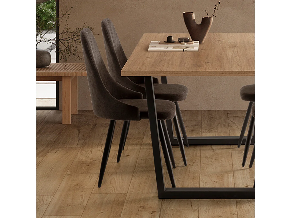 Lot de 4 chaises en tissu avec pieds en métal noir L50 cm MANI