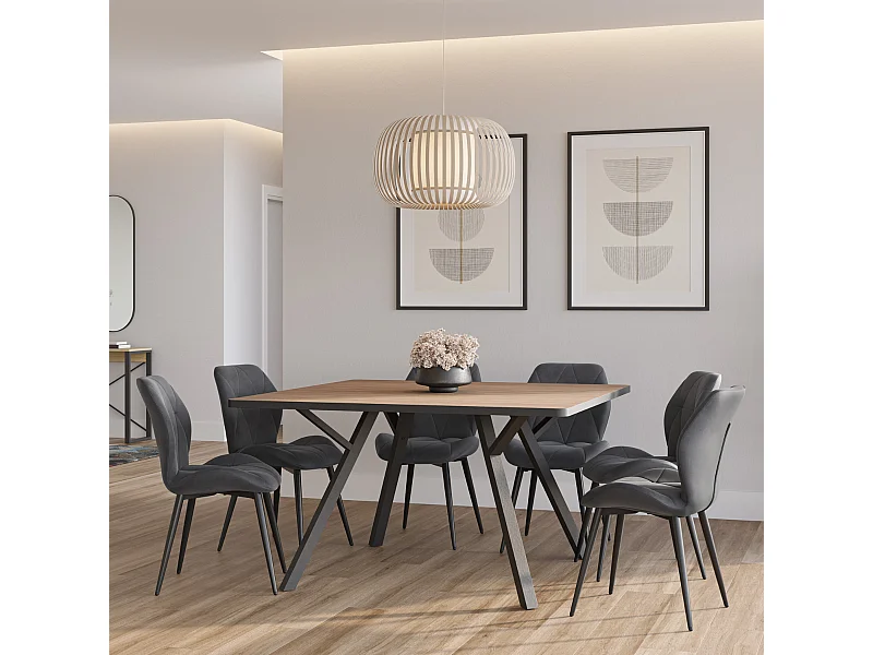 Quadratischer Tisch für 4/8 Personen aus Eichenholz 136x136 cm