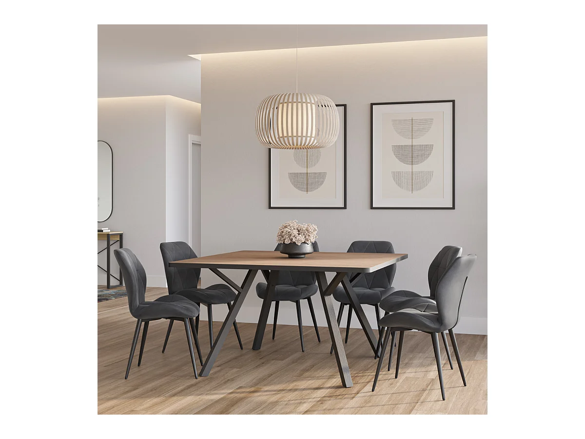 Quadratischer Tisch für 4/8 Personen aus Eichenholz 136x136 cm