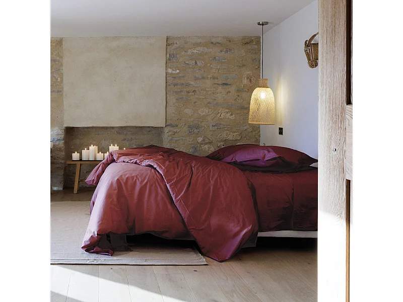 Parure de lit 200x200 cm set 50x70 cm percale MANOIR rouge Carmin