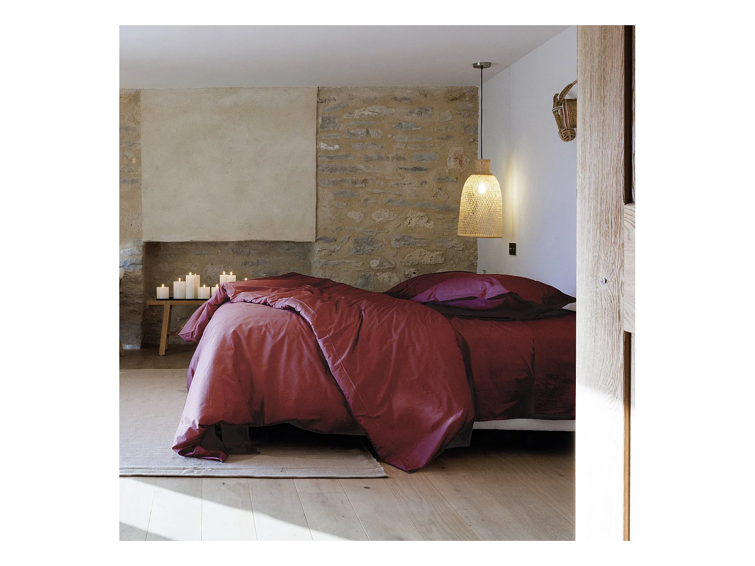 Parure de lit 200x200 cm set 50x70 cm percale MANOIR rouge Carmin