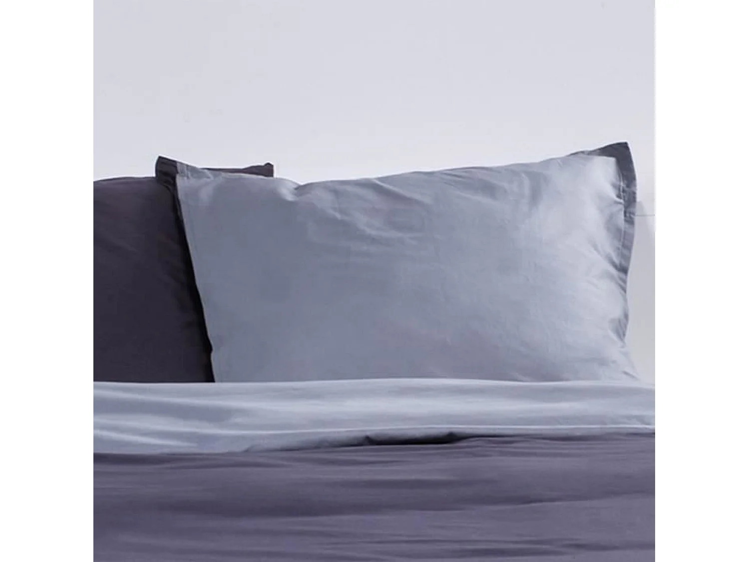 Parure de lit Noa en coton bicolore gris 220 x 240 cm