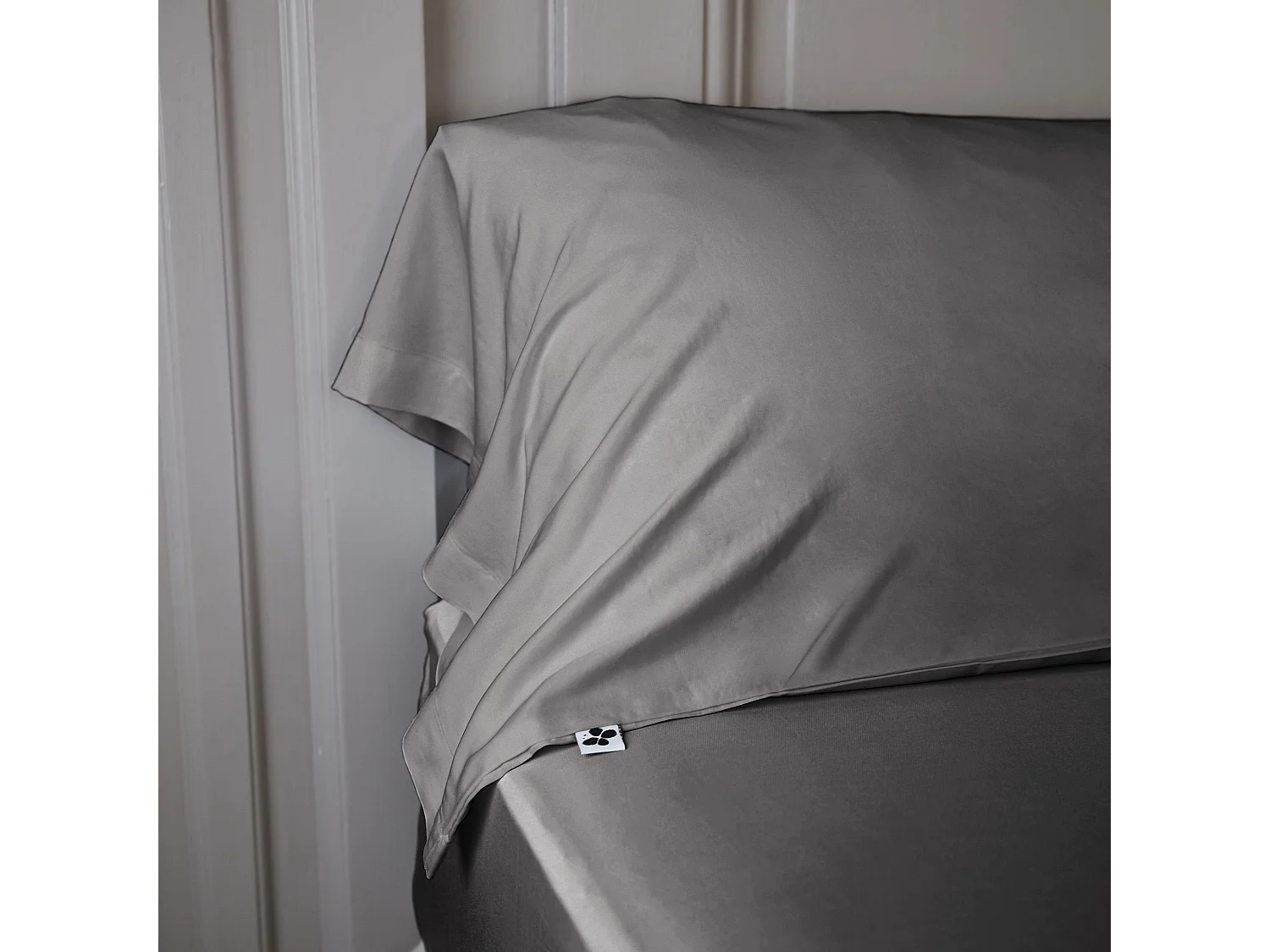 Taie de traversin 85 x 185 cm SALOMÉ Granit