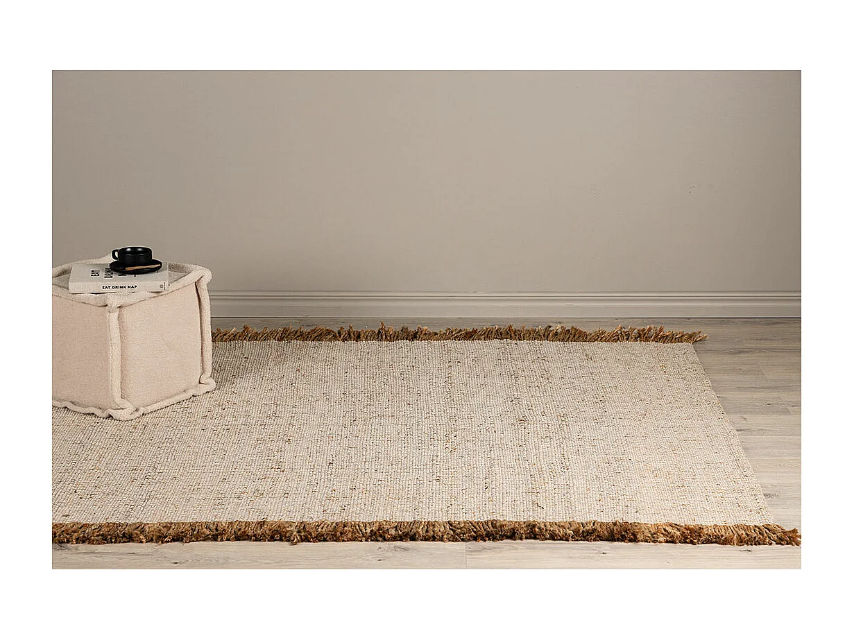 Emilio Teppich 230x180cm offwhite.