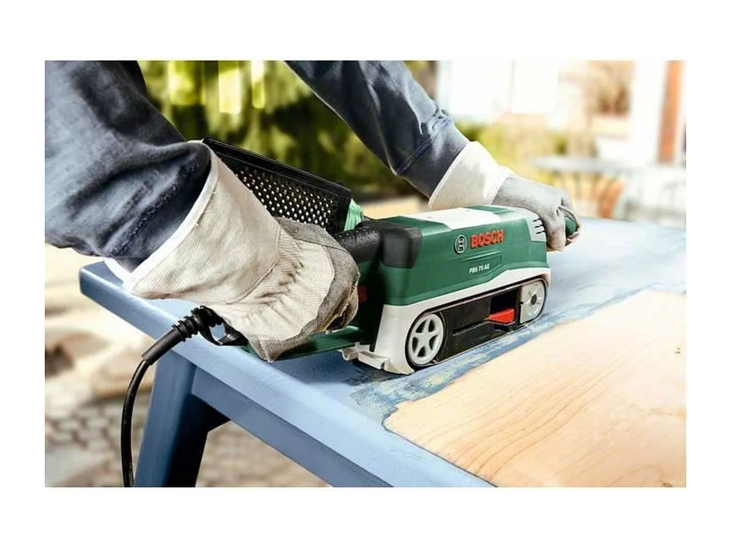 Ponceuse à bande Bosch - PBS 75 AE (Livré avec 1 bande abrasive G 80 et Coffret Standard)