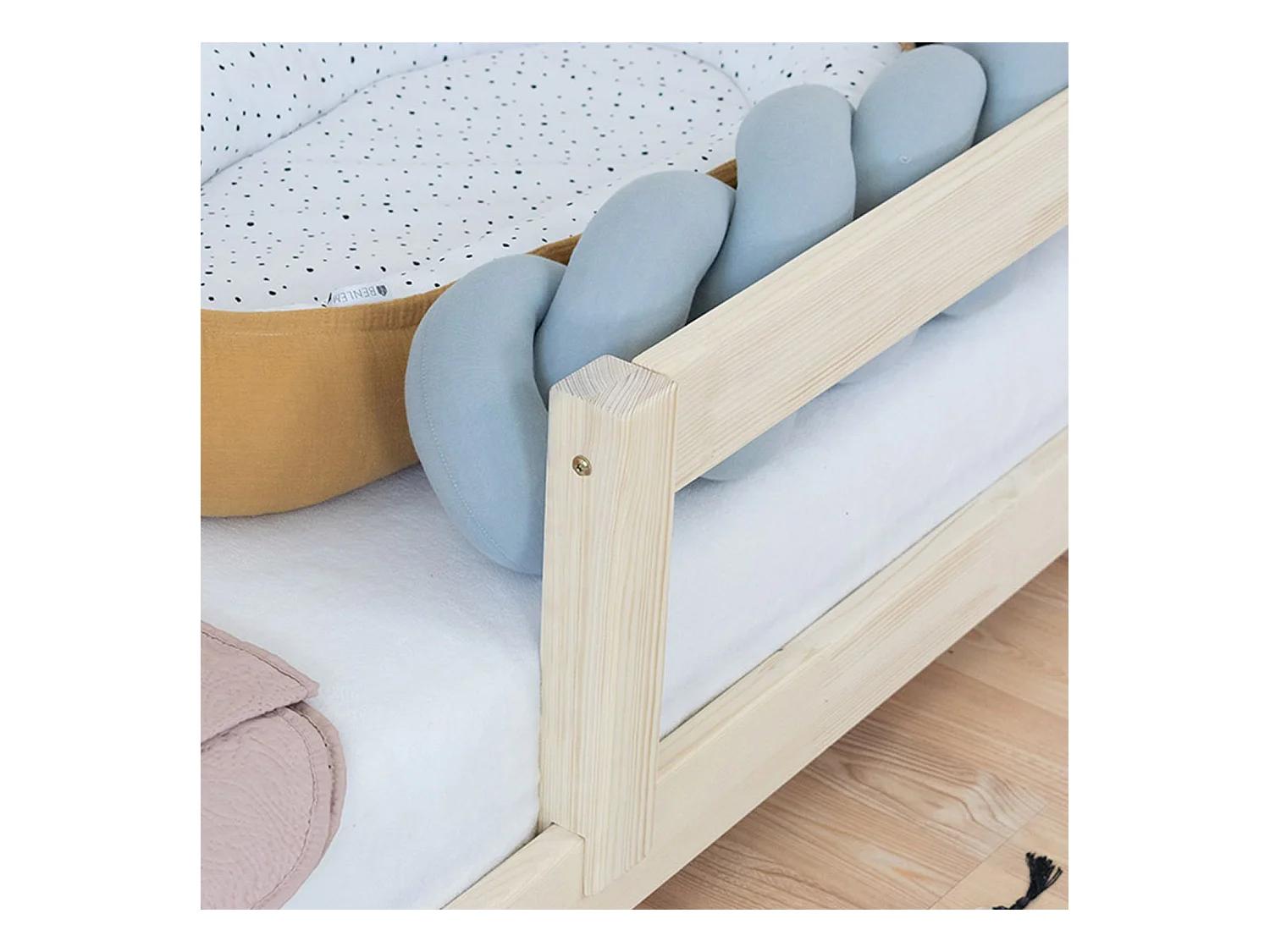 Lit cabane enfant TAHUKA 120 x 190 bleu clair