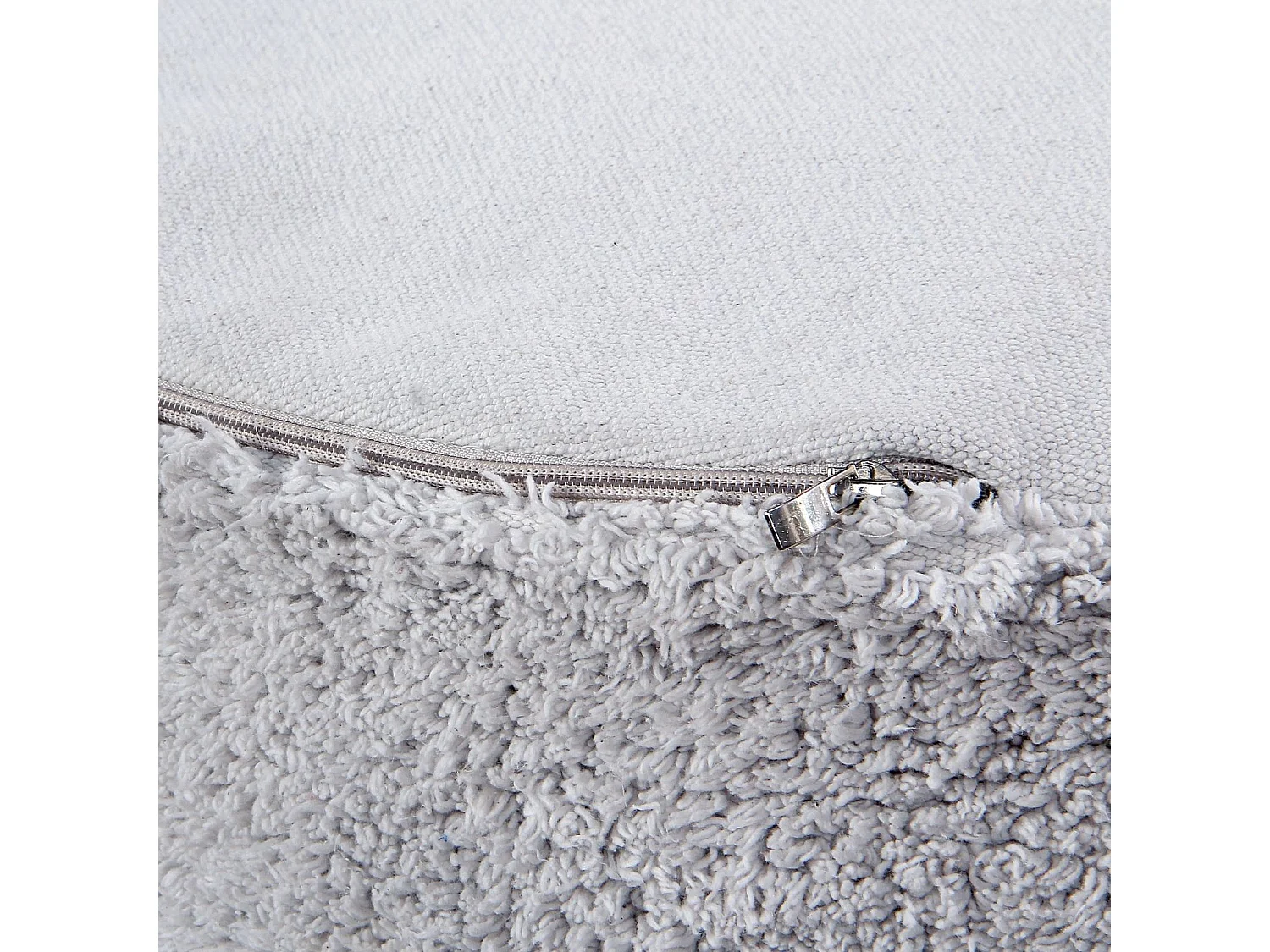 Pouf gris clair en coton 50 x 50 x 20 cm