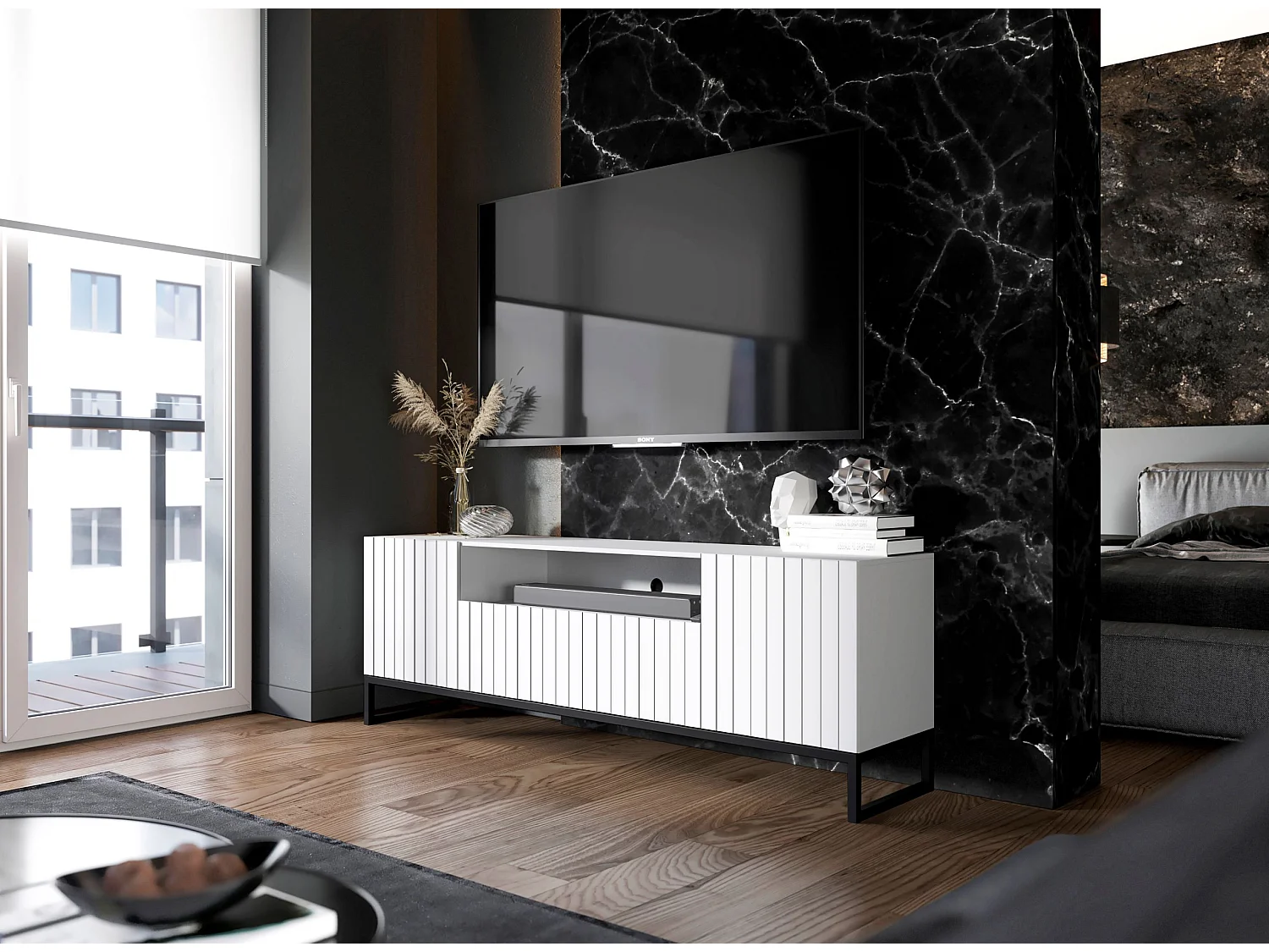 Meuble TV avec 3 portes et niche - Corps Blanc mat, façades rainurées Blanc mat - 150 cm, Cadre en métal noir