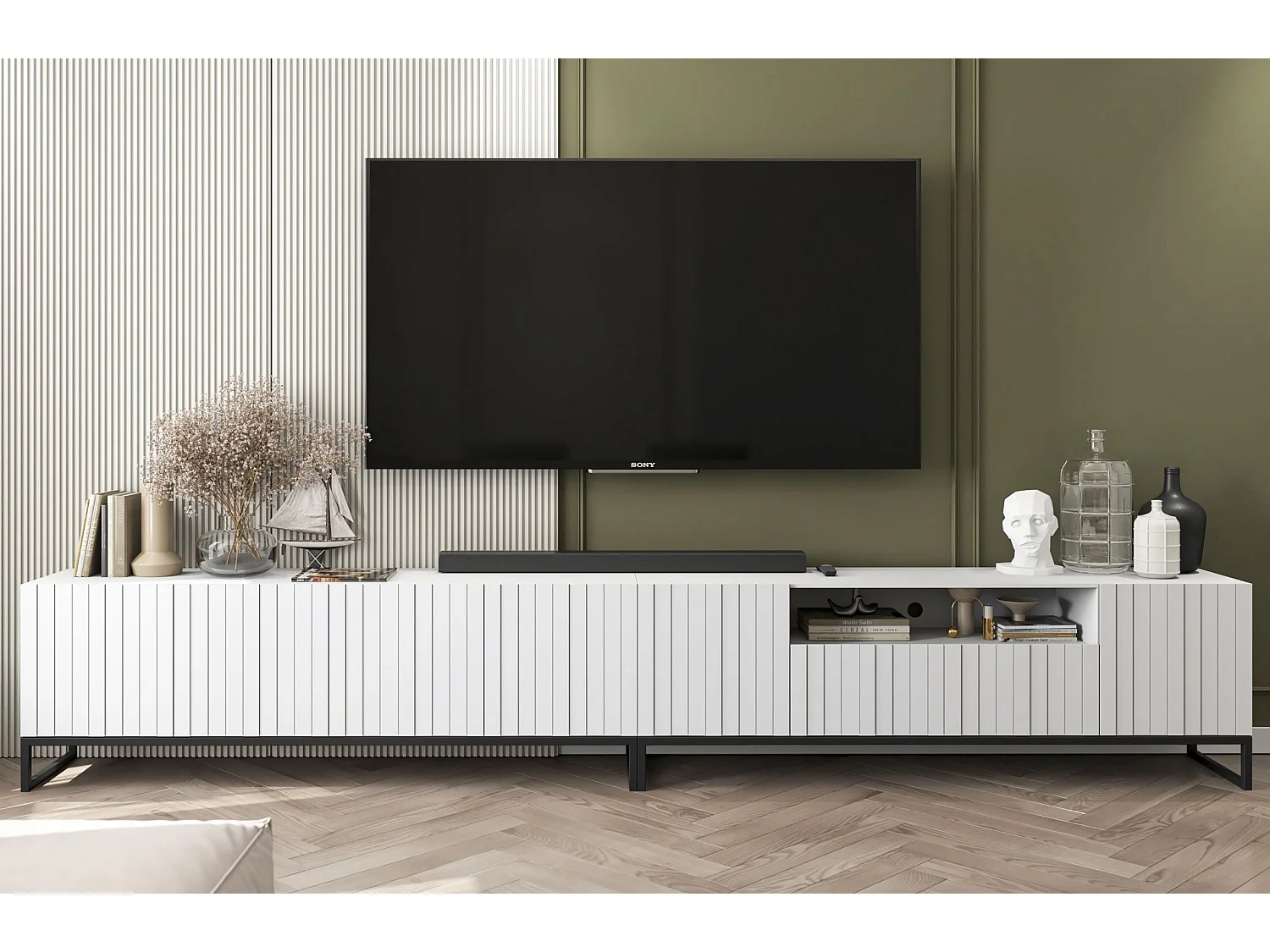 Meuble TV avec 7 portes et niche - corps Blanc mat, façades cannelées Blanc mat - 300 cm, Cadre en métal noir
