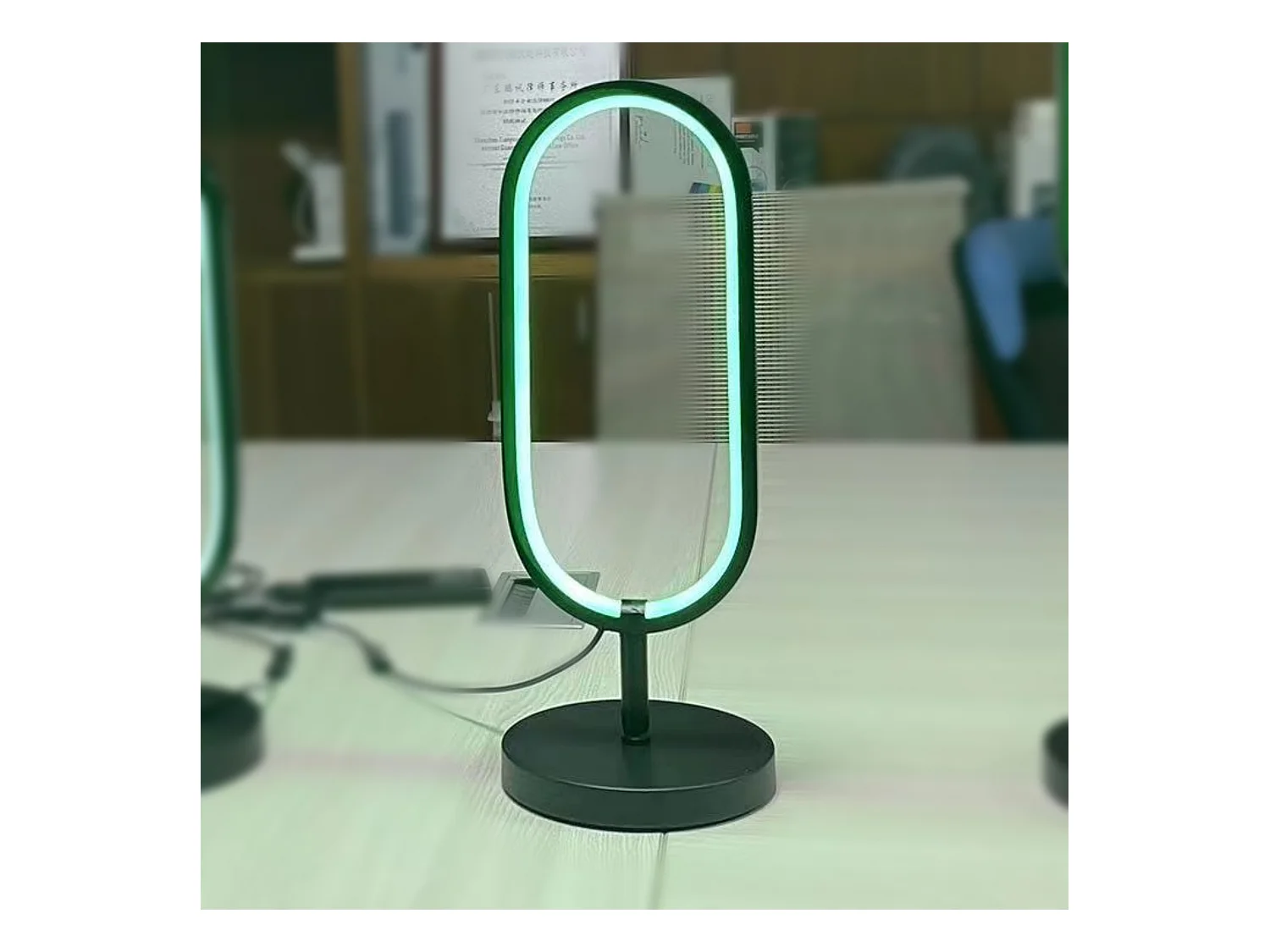 Lampe De Table Led Usb Noir