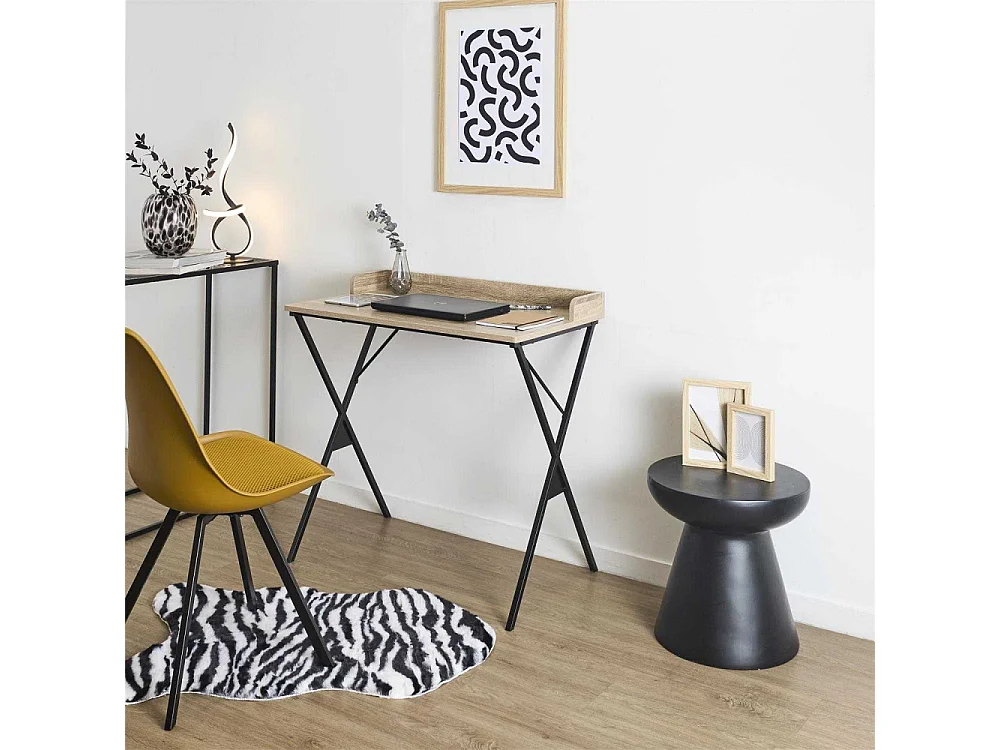 Bureau Loka Marron, Noir